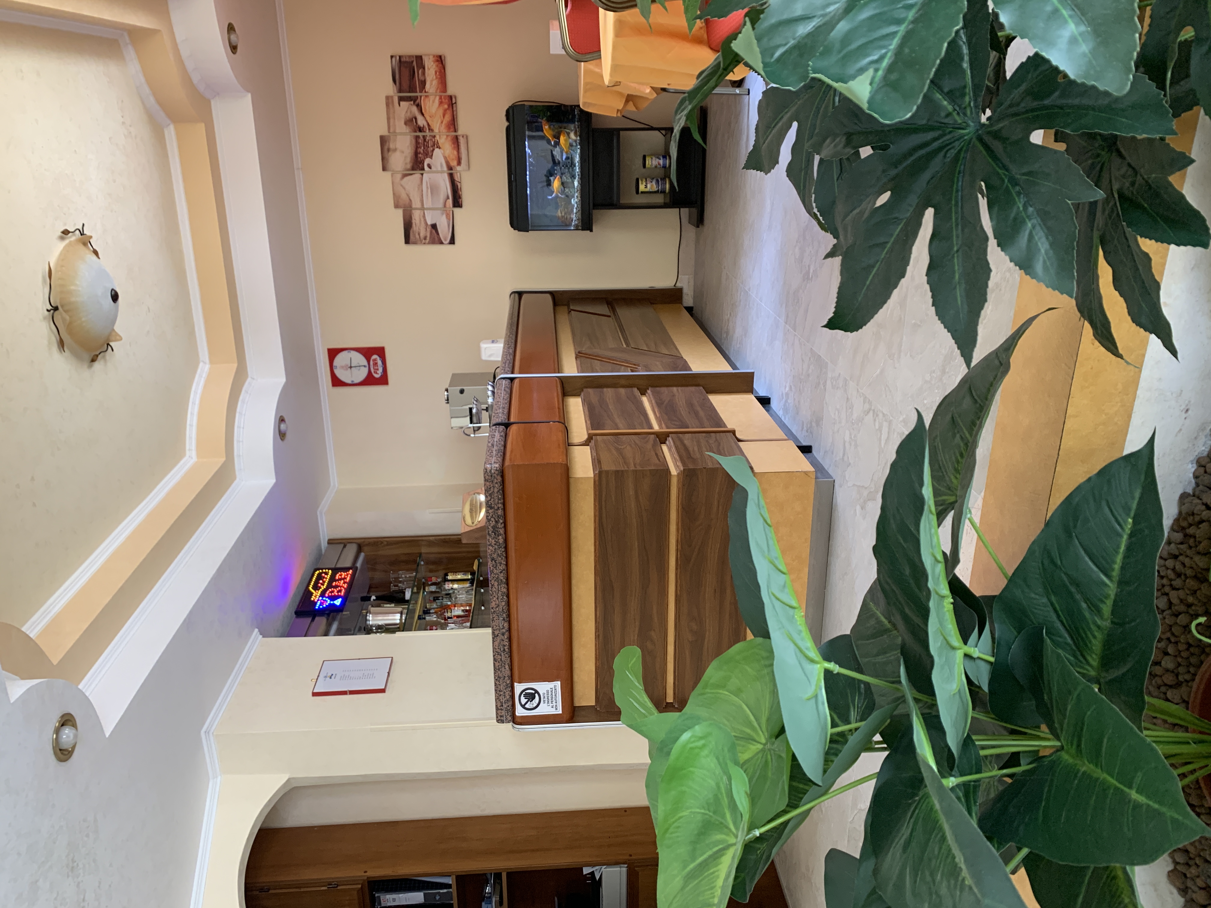 bar